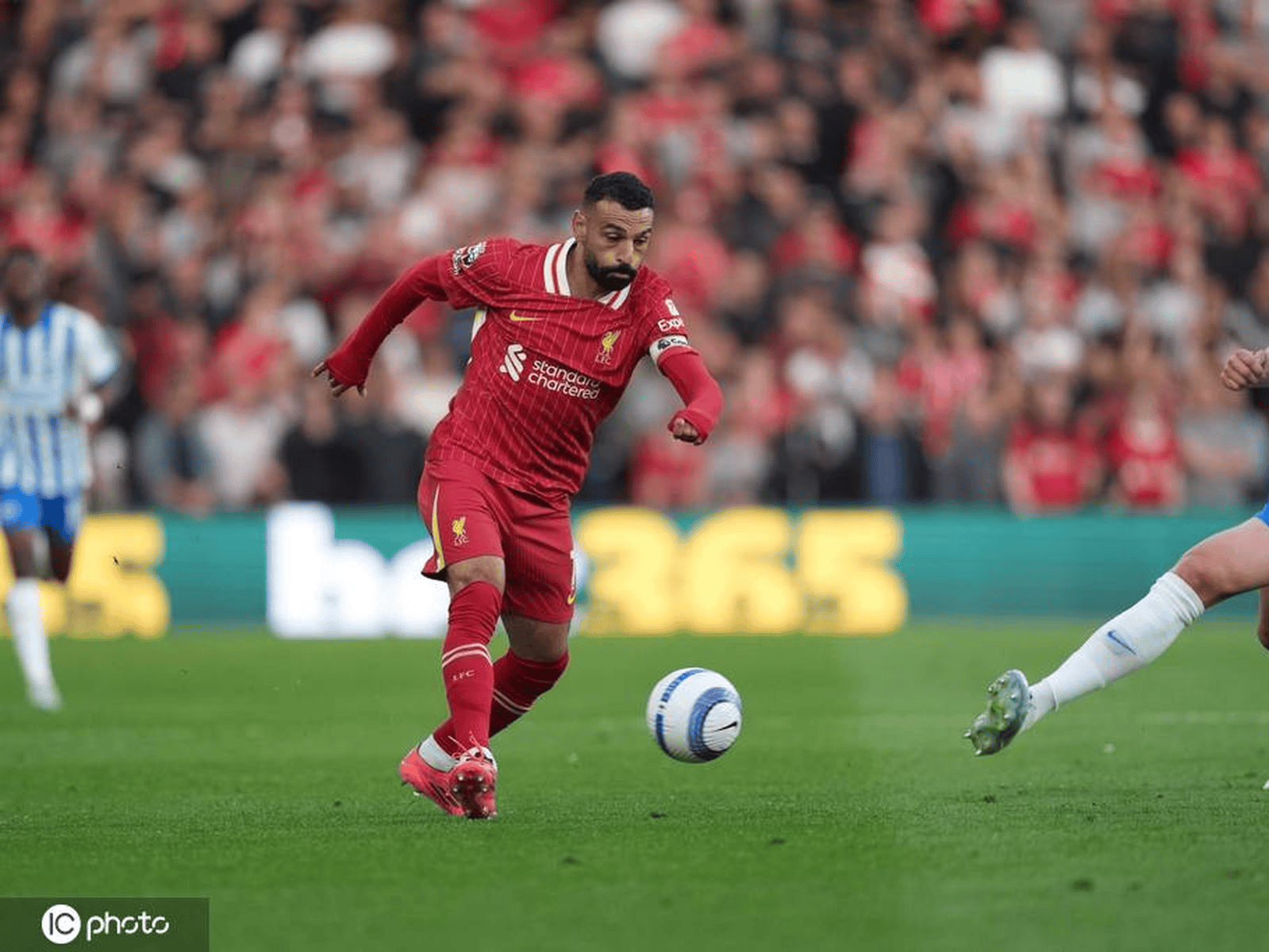 包含重磅！今晨塞维利亚备战足总杯比利亚雷亚尔豪取连胜备战欧篮联，利物浦迎来里程碑备战英超的词条