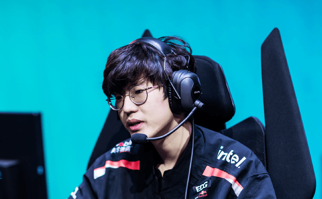 中欧体育- 布里斯托流浪vs斯蒂文保级大战 