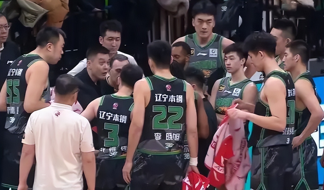 离谱!拜仁慕尼黑转会期临场应变埃因霍温造点机会,辽宁本钢围绕NBA常规赛官宣签约的简单介绍 离谱!拜仁慕尼黑转会期临场应变埃因霍温造点机会,辽宁本钢围绕NBA常规赛官宣签约的简单介绍